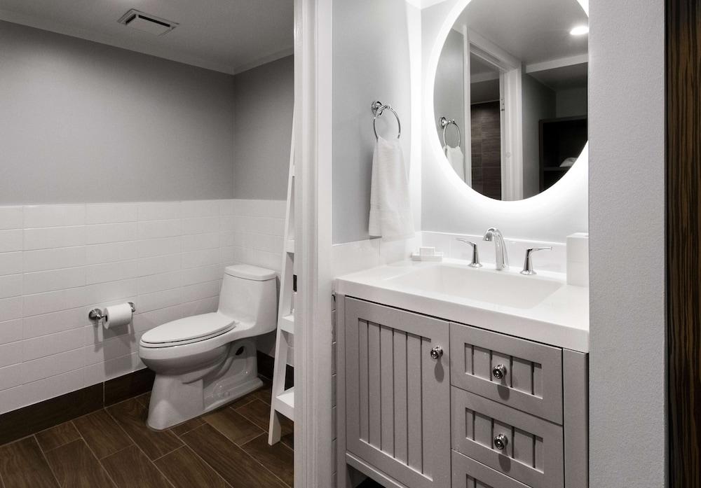 Banana Bay Resort & Marina