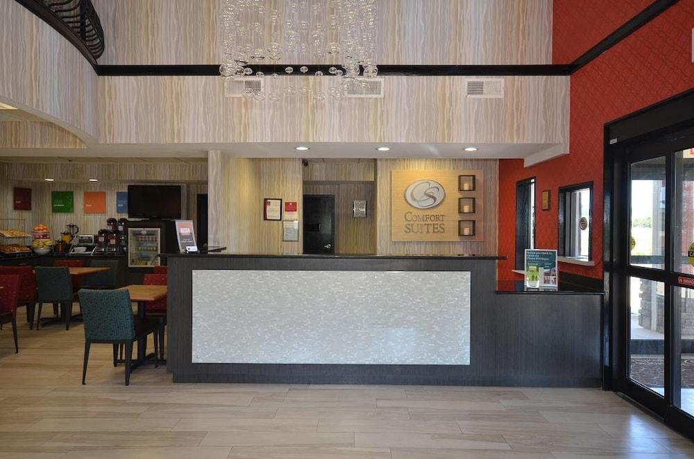 Comfort Suites Fairgrounds West