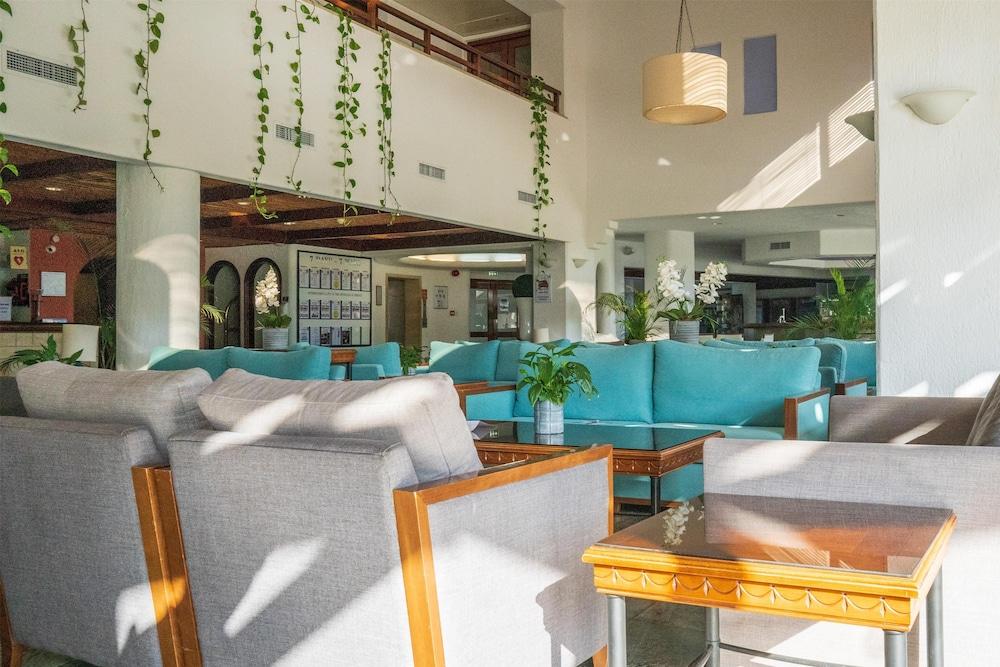 Paphos Gardens Holiday Resort