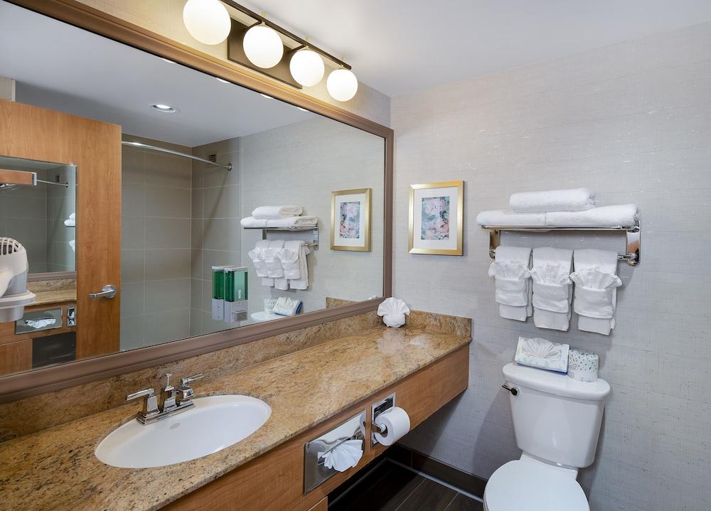 Cannery Hotel & Casino