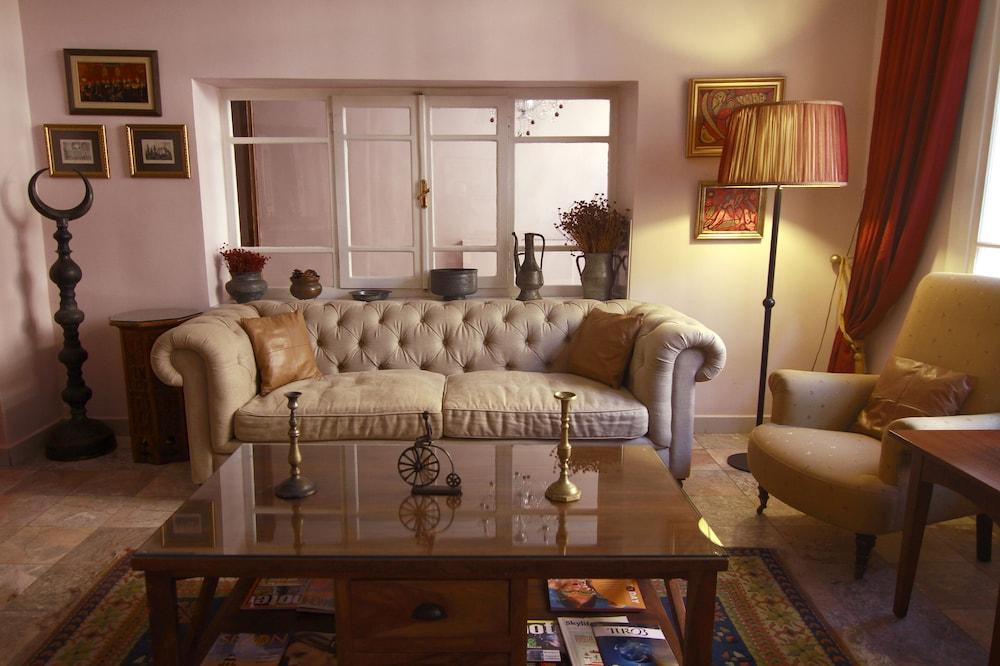 Hotel Uyan - Special Class