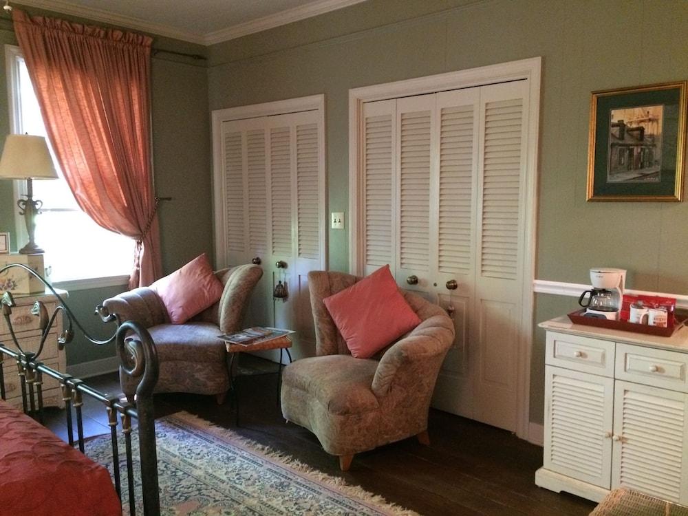 The Stockade Bed and Breakfast