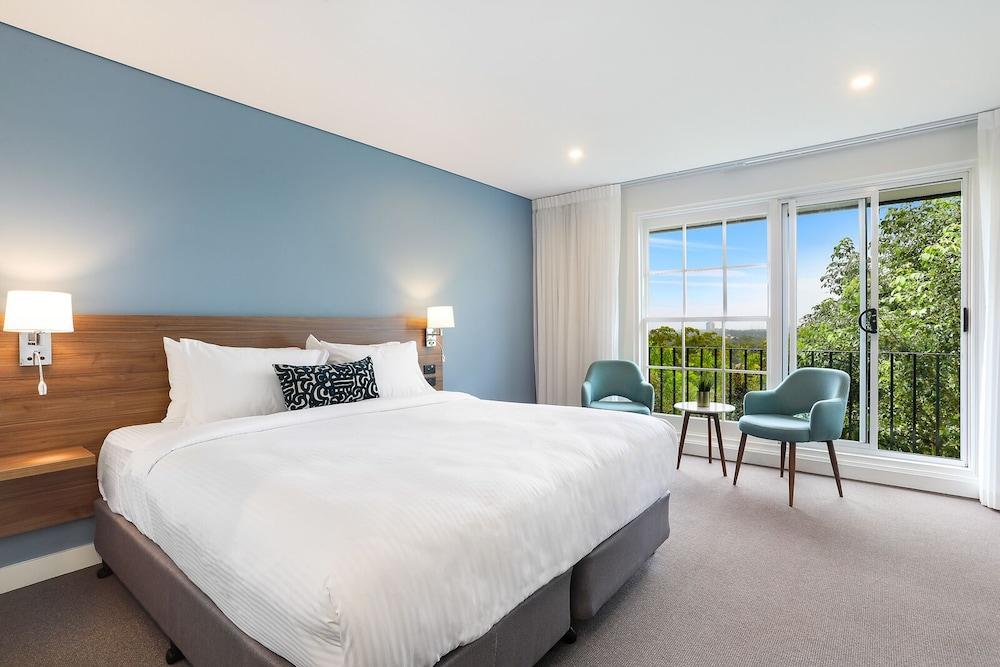 Killara Hotel & Suites