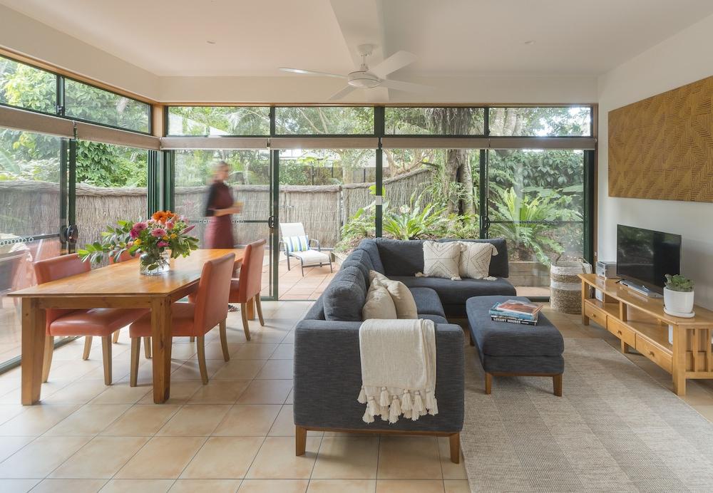 Crest Apartments Byron Bay