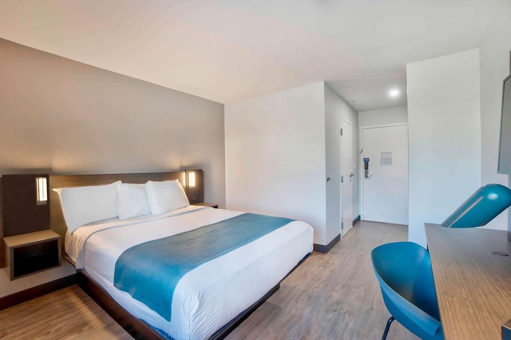 Motel 6 Fort Lauderdale, FL