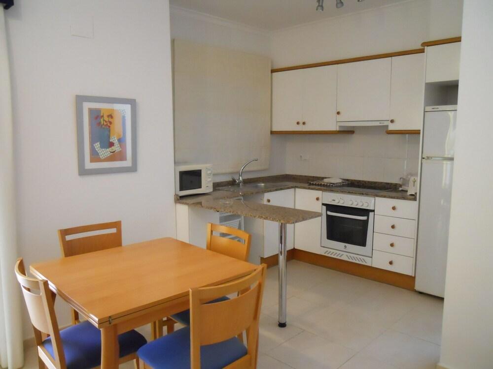 Apartamentos Serviden Augusta La Sella