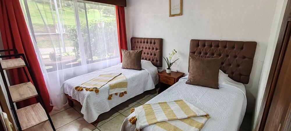 Monteverde Coati & Sloth Studios Apartments