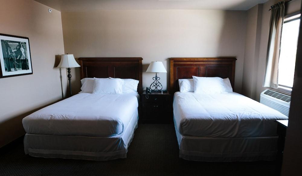 The Alcalde Hotel by OYO