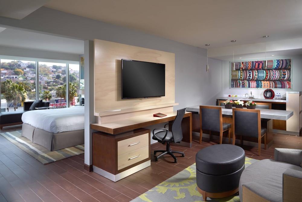 Courtyard by Marriott Queretaro