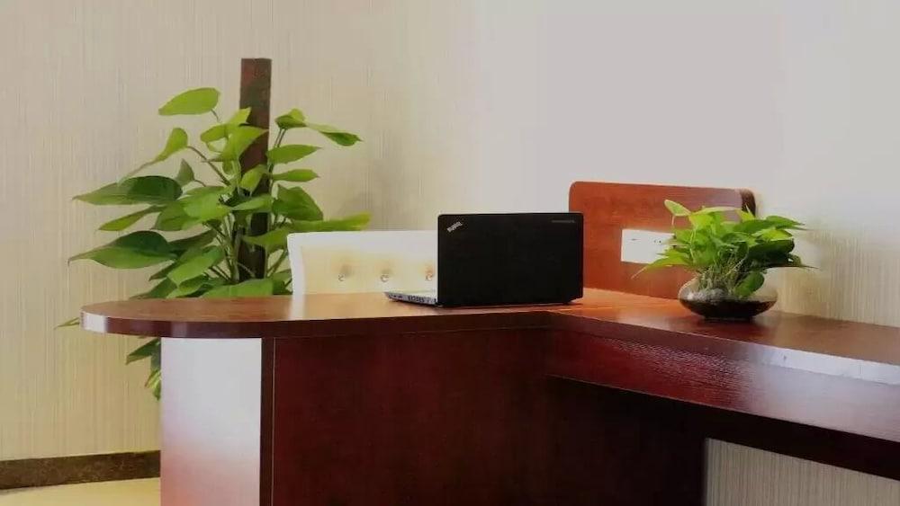 GuangZhou JunYe International Hotel