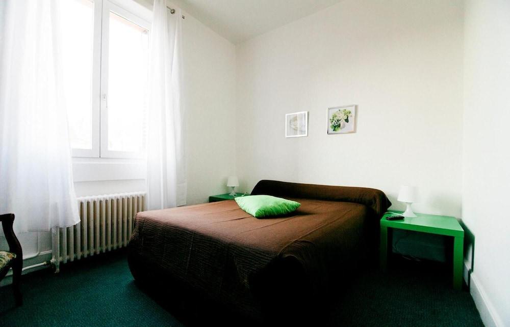 Hôtel Restaurant Le Lion dOr