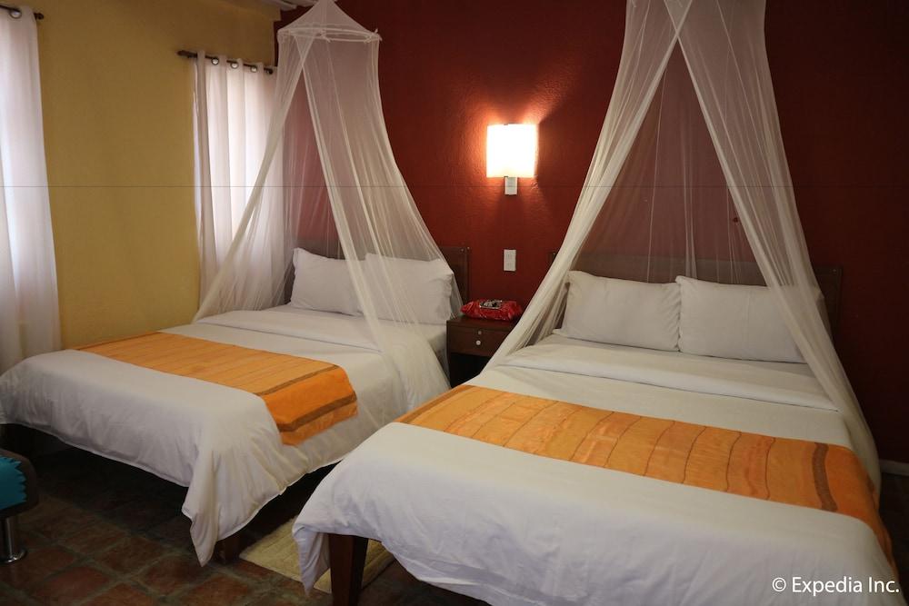 The Sun Villa Beachfront Resort & Spa