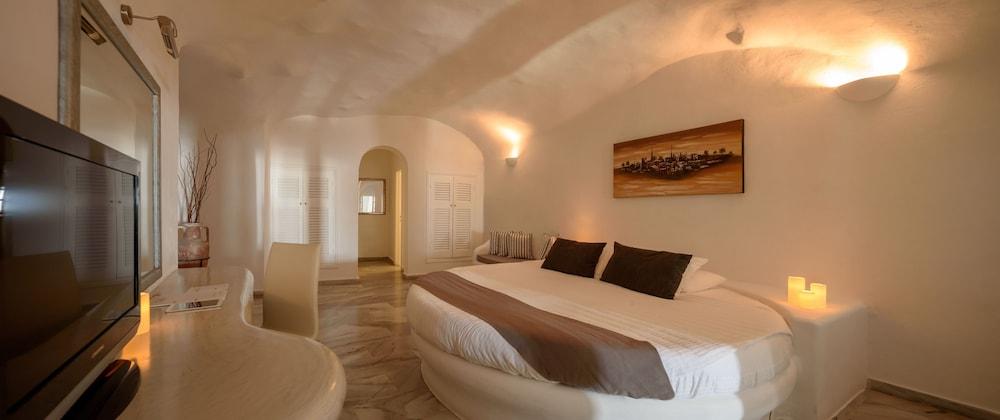 Pegasus Suites & Spa