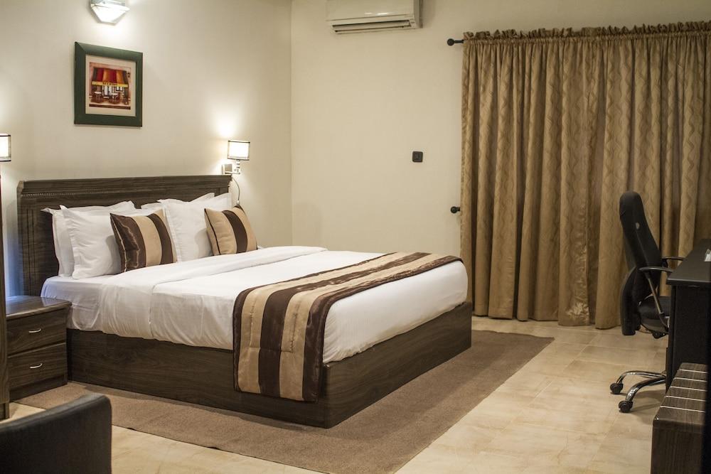 Atlantic Hotels and Suites