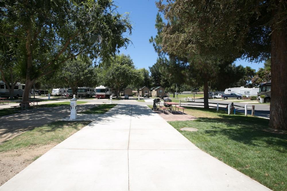 Flying Flags RV Resort & Campground