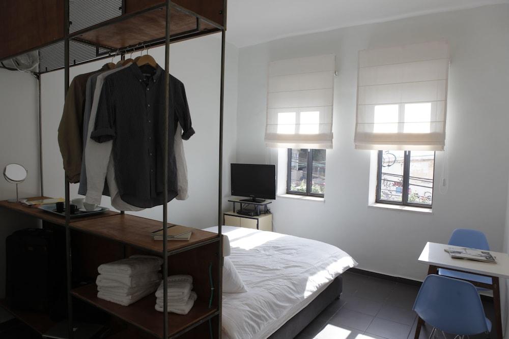 Pink House TLV - ApartHotel