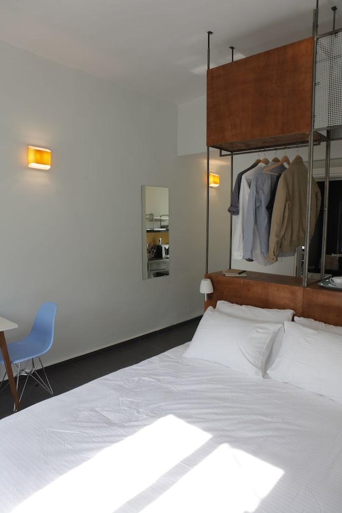 Pink House TLV - ApartHotel