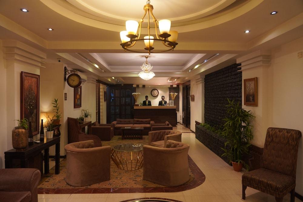 Grand Oriental Hotel