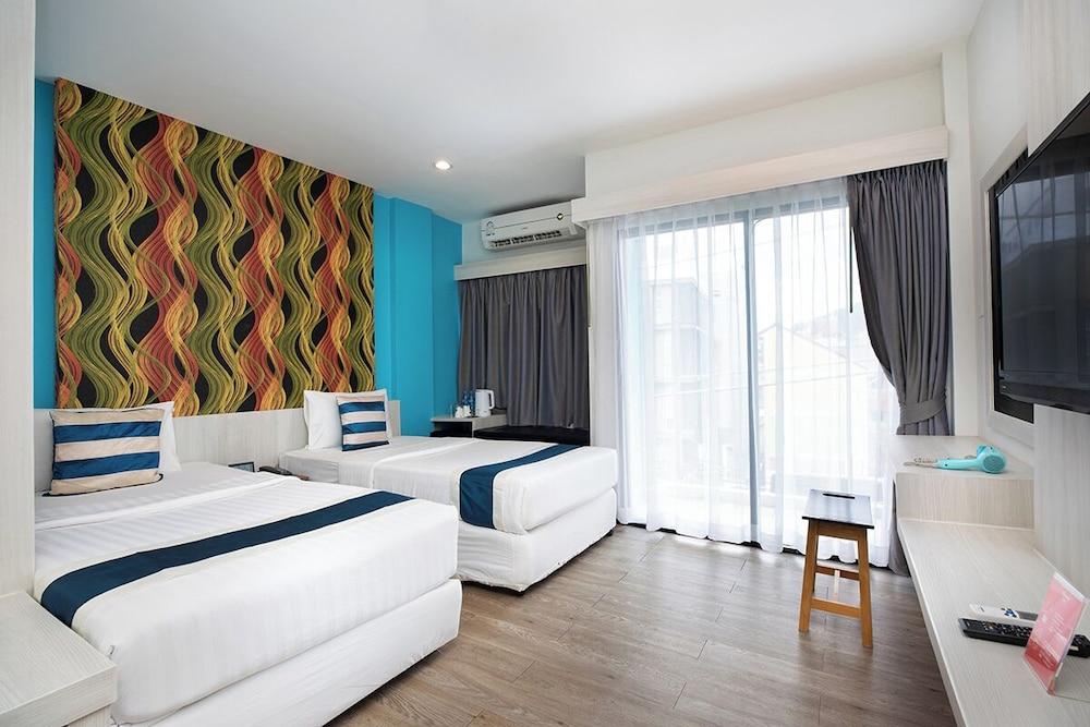 iCheck inn Chill Patong