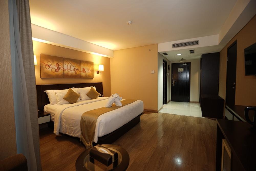 Best Western Premier The Hive