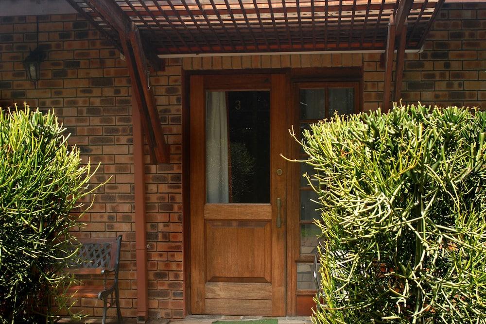 Selati 103 Guest Cottages