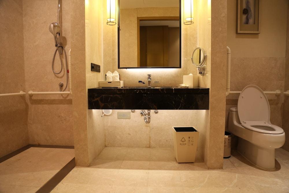 Wyndham Chongqing Yuelai