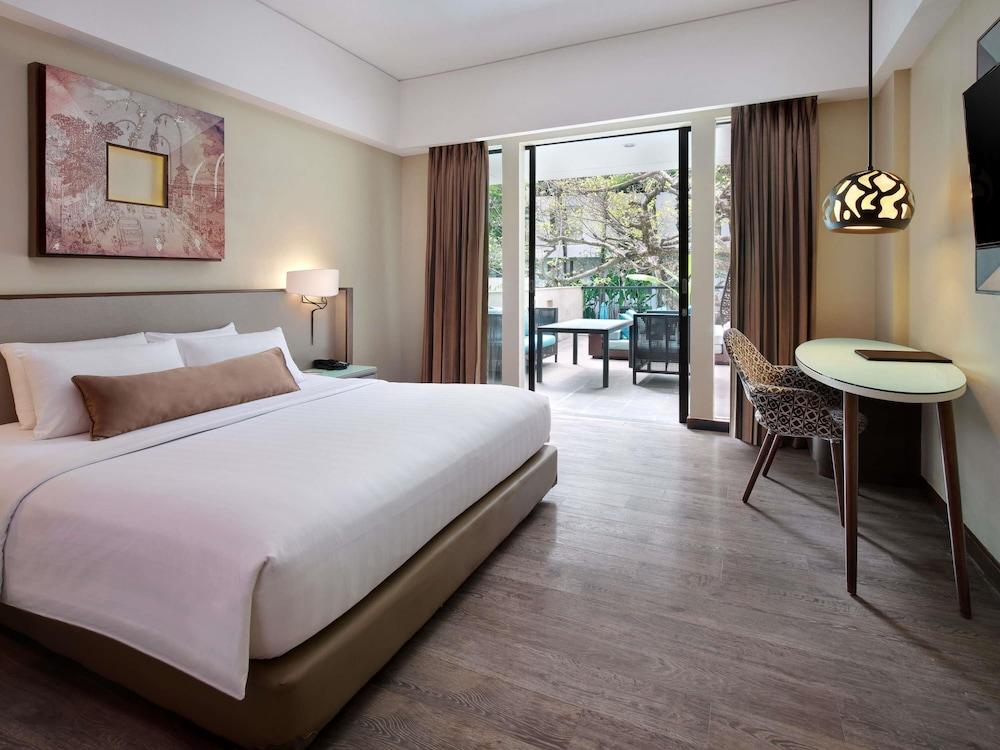 Mercure Bali Legian