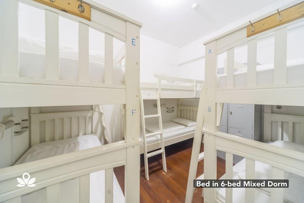 BEAT. Arts Hostel Chinatown