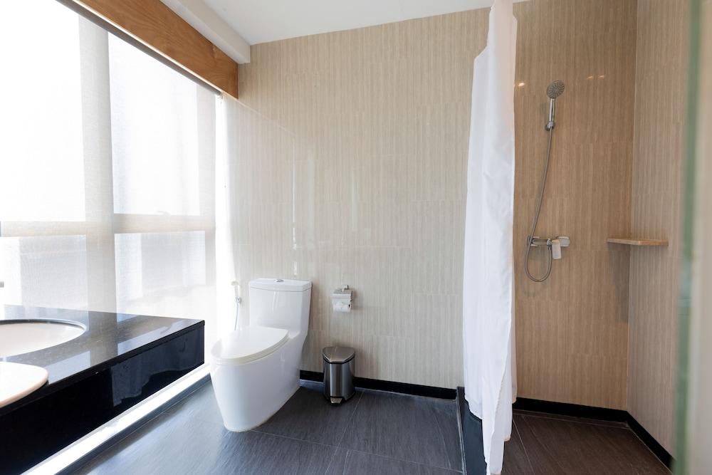 Sukhothai Hotel and Residence