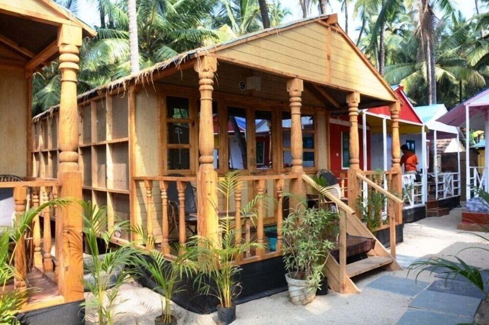 Neptune Point Beach Resort