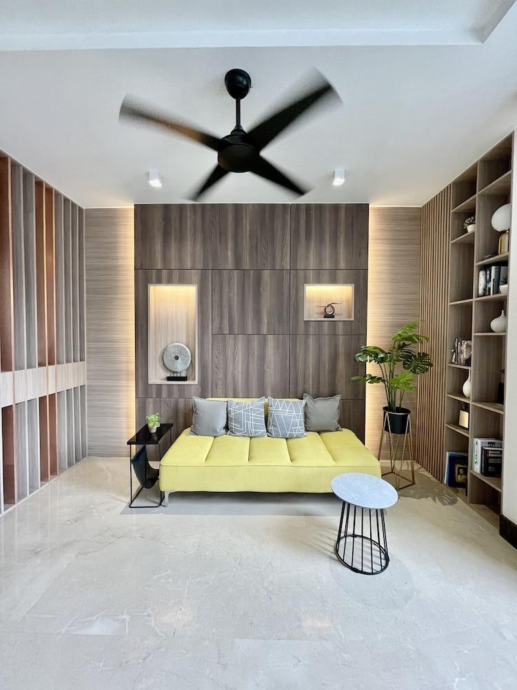 Harmony Phnom Penh Hotel