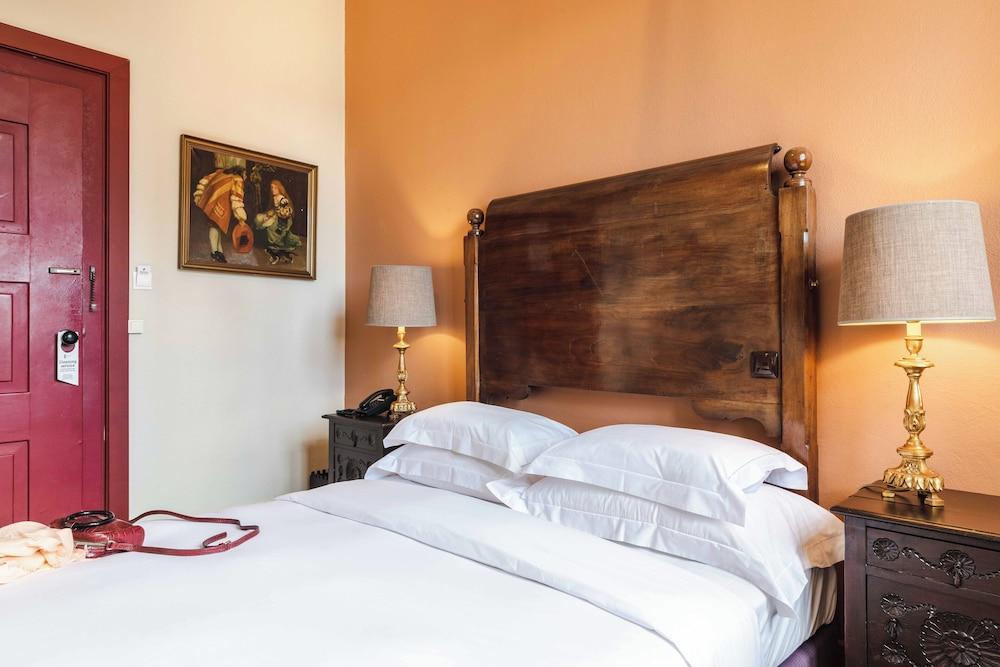 Pousada Castelo de Óbidos - Historic Hotel