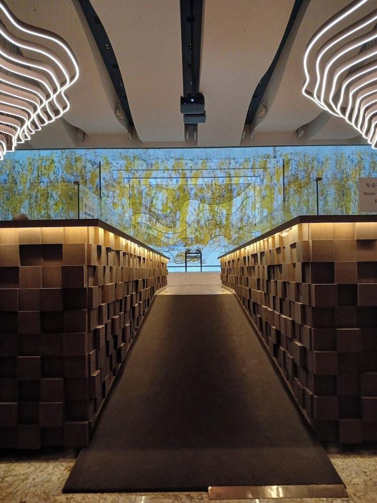 The Central Park Hotel Songdo