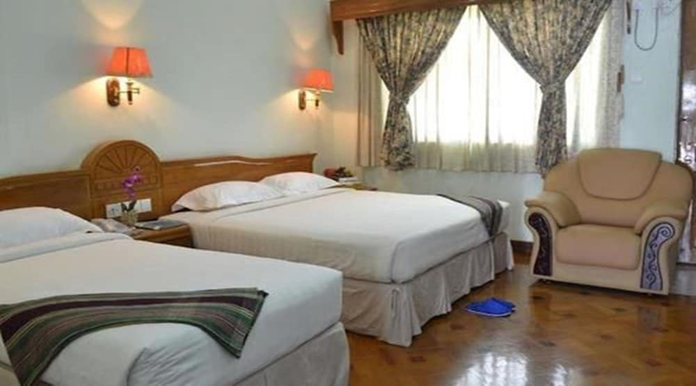 Excel River View Hotel