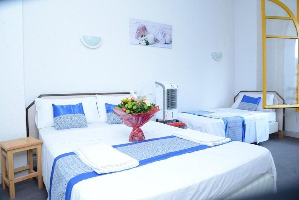 Hotel Aux Armes de Belgique