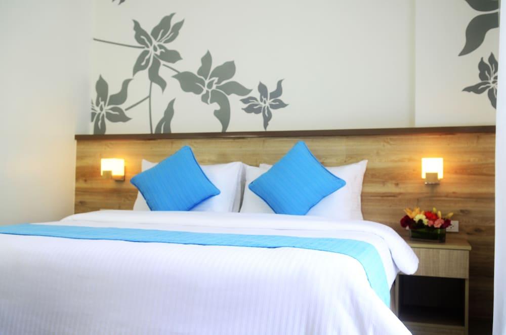 Azalea Hotels & Residences Boracay