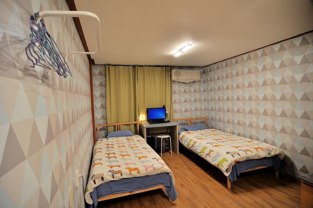 Backpackers INSIDE - Hostel