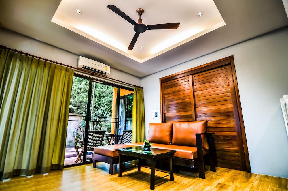 Cocoville Phuket Resort