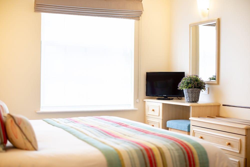 SACO Jersey Merlin House