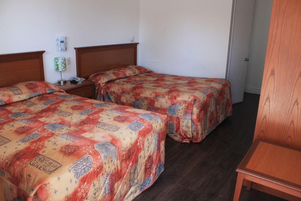 Grand Motel Saint-Hubert