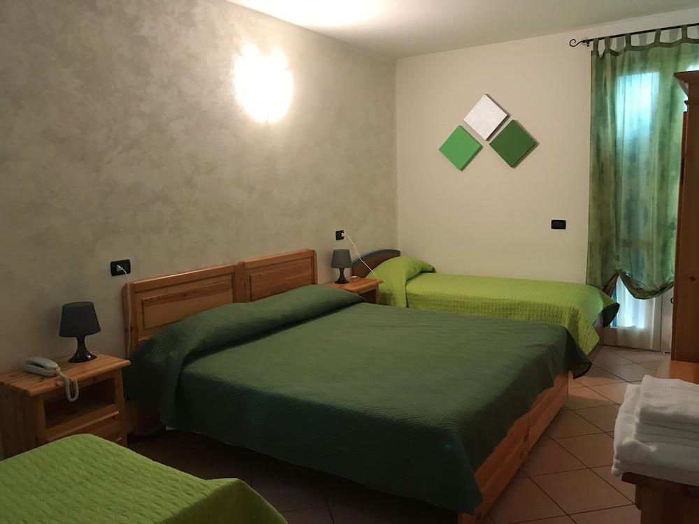Albergo Quattro Pini