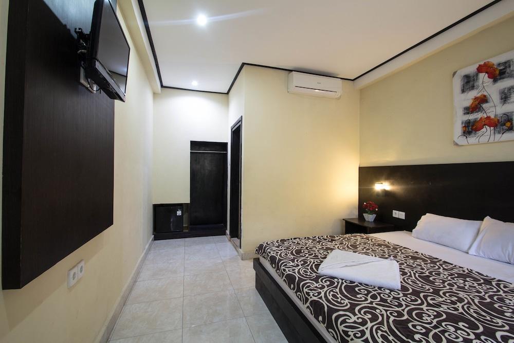 Beneyasa Beach Inn 1