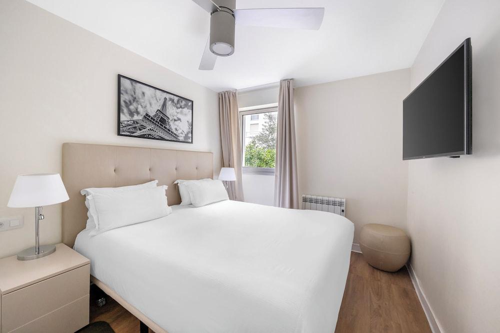 Royal Regency Paris Vincennes