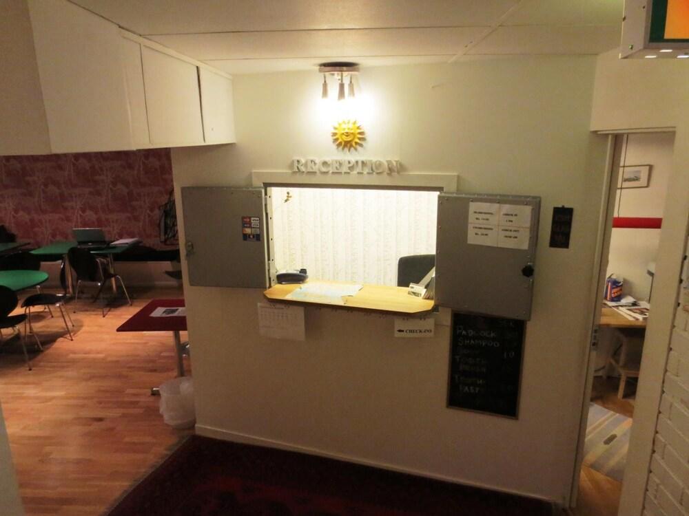 Hostel Bed and Breakfast