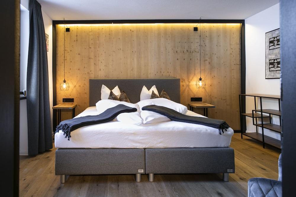 Basur - das Schihotel am Arlberg