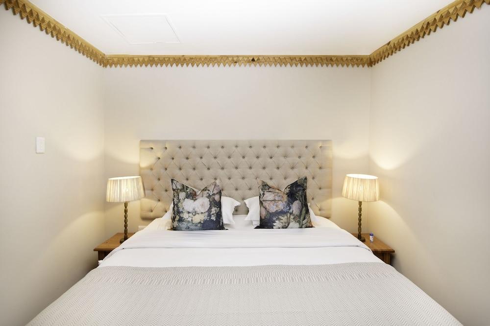 Bohemian Guesthouse & Bohemian Wellness & Spa