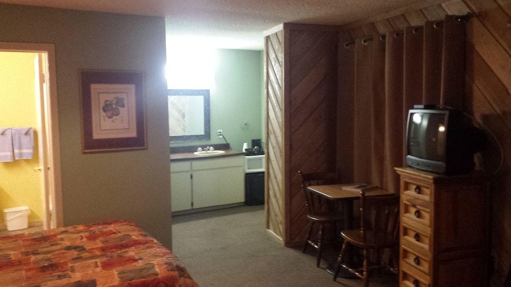 The Lodge at Turkey Cove