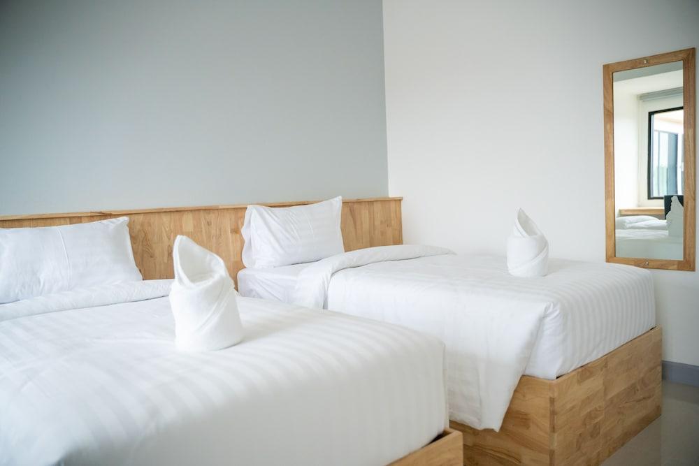 Meesuk ChiangRai Hotel, SHA Certified