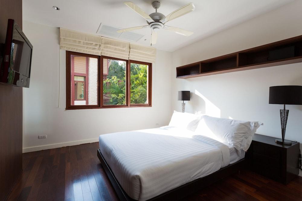 Amatapura Beach Villa 12