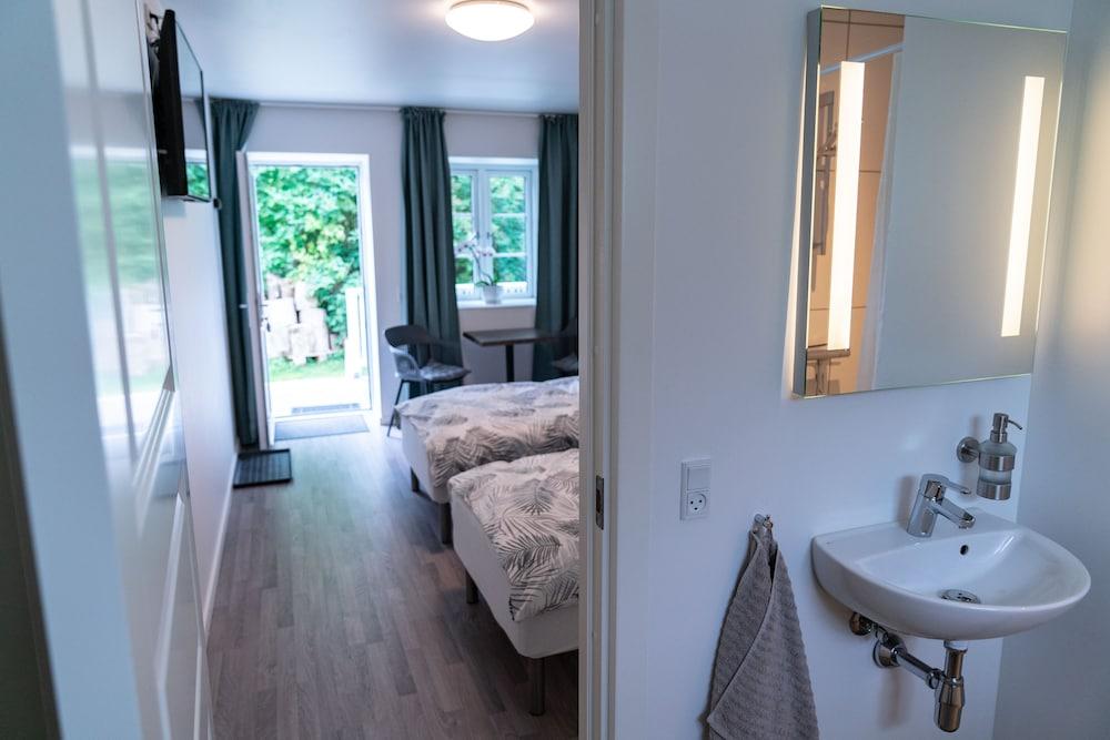 By The Bridge Bed & Breakfast